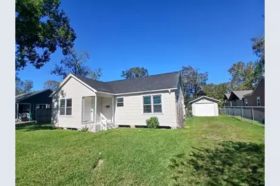 2302 Oaklawn Drive, La Marque, TX 77568 - Photo 1
