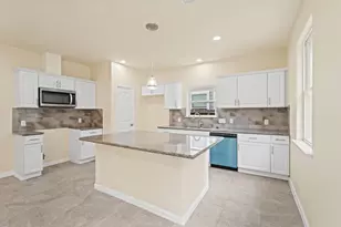 4947 Leamathew St, Houston, TX 77045 - Photo 5