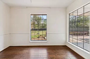 249 Hickory Dr, Huntsville, TX 77320 - Photo 11