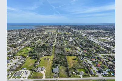 00 29th St, Texas City, TX 77590 - Photo 11
