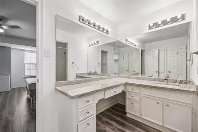763 Bering Drive #B, Houston, TX 77057 - Photo 13