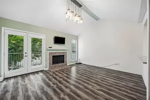763 Bering Dr, Houston, TX 77057 - Photo 1