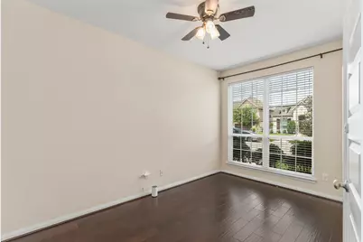 5314 Belle Manor Lane, Sugar Land, TX 77479 - Photo 5