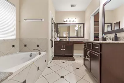 5314 Belle Manor Lane, Sugar Land, TX 77479 - Photo 15
