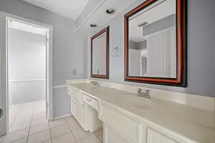 12806 Highland Hills Dr, Cypress, TX 77429 - Photo 21