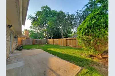 3323 Green Fields Drive, Sugar Land, TX 77479 - Photo 19