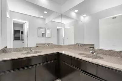 16800 Sugar Pine Drive #37, Houston, TX 77090 - Photo 23