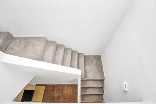 16800 Sugar Pine Dr, Houston, TX 77090 - Photo 9
