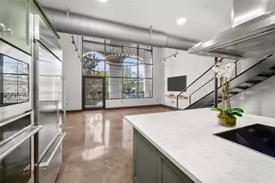 1025 S Shepherd Dr, Houston, TX 77019 - Photo 9