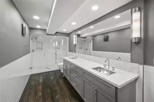 1025 S Shepherd Dr, Houston, TX 77019 - Photo 19