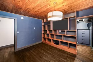 1025 S Shepherd Dr, Houston, TX 77019 - Photo 13