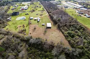 5806 S Hwy 35, Alvin, TX 77511 - Photo 33