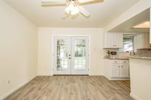 12106 Pompton Dr, Houston, TX 77089 - Photo 3