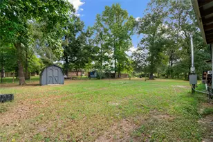 21631 County Rd 3747, Splendora, TX 77372 - Photo 15