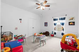 725 Ivory Crk Ct, Willis, TX 77378 - Photo 13