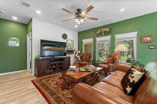 725 Ivory Crk Ct, Willis, TX 77378 - Photo 23