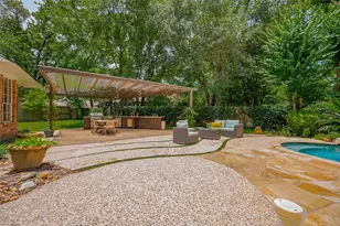 7 Peaceful Canyon Ct, The Woodlands, TX 77381 - Photo 43
