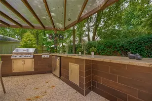 7 Peaceful Canyon Ct, The Woodlands, TX 77381 - Photo 47