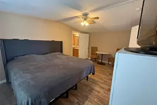 14 Walnut Bend, Huntsville, TX 77320 - Photo 11
