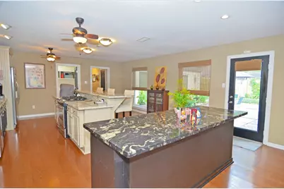 4247 Crownwood Drive, Seabrook, TX 77586 - Photo 7