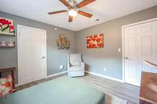 2554 Kevin Ln, Houston, TX 77043 - Photo 41
