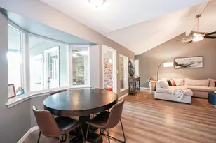 2554 Kevin Ln, Houston, TX 77043 - Photo 31