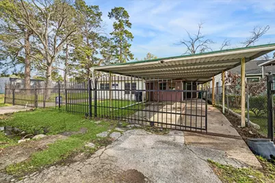 5930 Guadalupe Street, Houston, TX 77016 - Photo 1