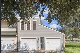 2223 Par Ln, Richmond, TX 77469 - Photo 1