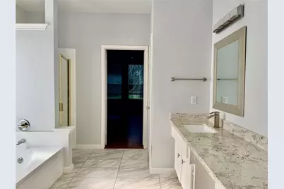 11406 Lakewood Cove, Houston, TX 77070 - Photo 13