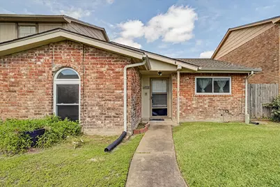 13090 Clarewood Drive, Houston, TX 77072 - Photo 3
