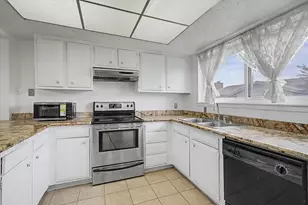 13090 Clarewood Dr, Houston, TX 77072 - Photo 17