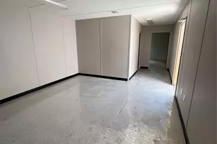 846 County Rd 3565, Cleveland, TX 77327 - Photo 11