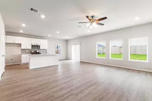 1918 Evening Breeze Ln, Houston, TX 77073 - Photo 1