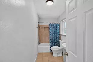 6615 Beldart St, Houston, TX 77087 - Photo 17