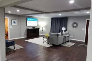 330 S Caldwood Dr, Beaumont, TX 77707 - Photo 15