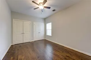 1713 Reverse St, Houston, TX 77055 - Photo 31