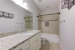 1713 Reverse St, Houston, TX 77055 - Photo 29
