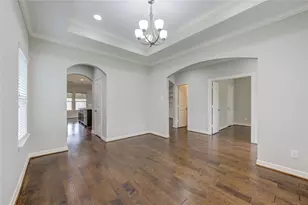 1713 Reverse St, Houston, TX 77055 - Photo 7
