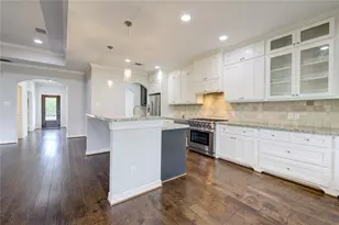 1713 Reverse St, Houston, TX 77055 - Photo 17