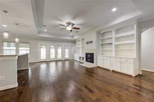 1713 Reverse St, Houston, TX 77055 - Photo 9