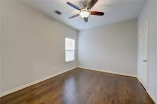 1713 Reverse St, Houston, TX 77055 - Photo 27