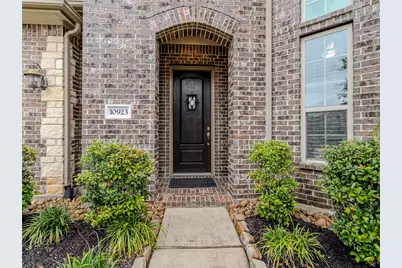 10923 Sunnydale Ridge Lane, Cypress, TX 77433 - Photo 3