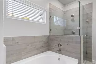 14130 Cashel Forest Dr, Houston, TX 77069 - Photo 31