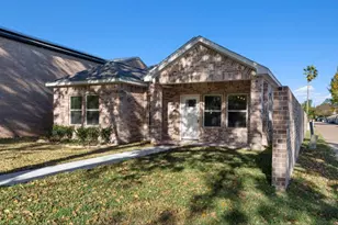 14130 Cashel Forest Dr, Houston, TX 77069 - Photo 1