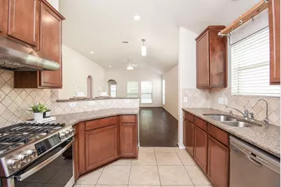 13014 Southern Creek Drive, Pearland, TX 77584 - Photo 7