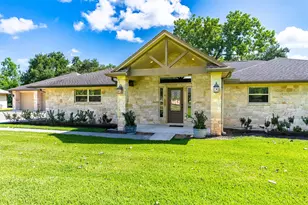 603 Rustic Ln, Friendswood, TX 77546 - Photo 9