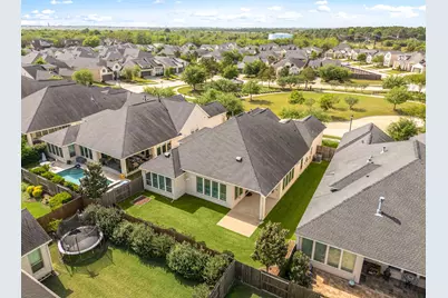 3418 Sherbrooke Manor Court, Houston, TX 77059 - Photo 45