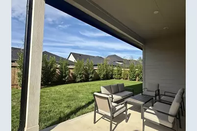 4529 Iguaza Falls Drive, Conroe, TX 77303 - Photo 9