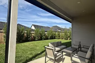 4529 Iguaza Fls Dr, Conroe, TX 77303 - Photo 9