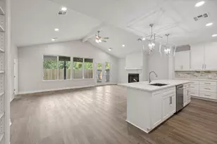 120 Sunshine Ln, Livingston, TX 77351 - Photo 11